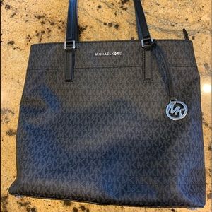 Michael Kors black signature Tote